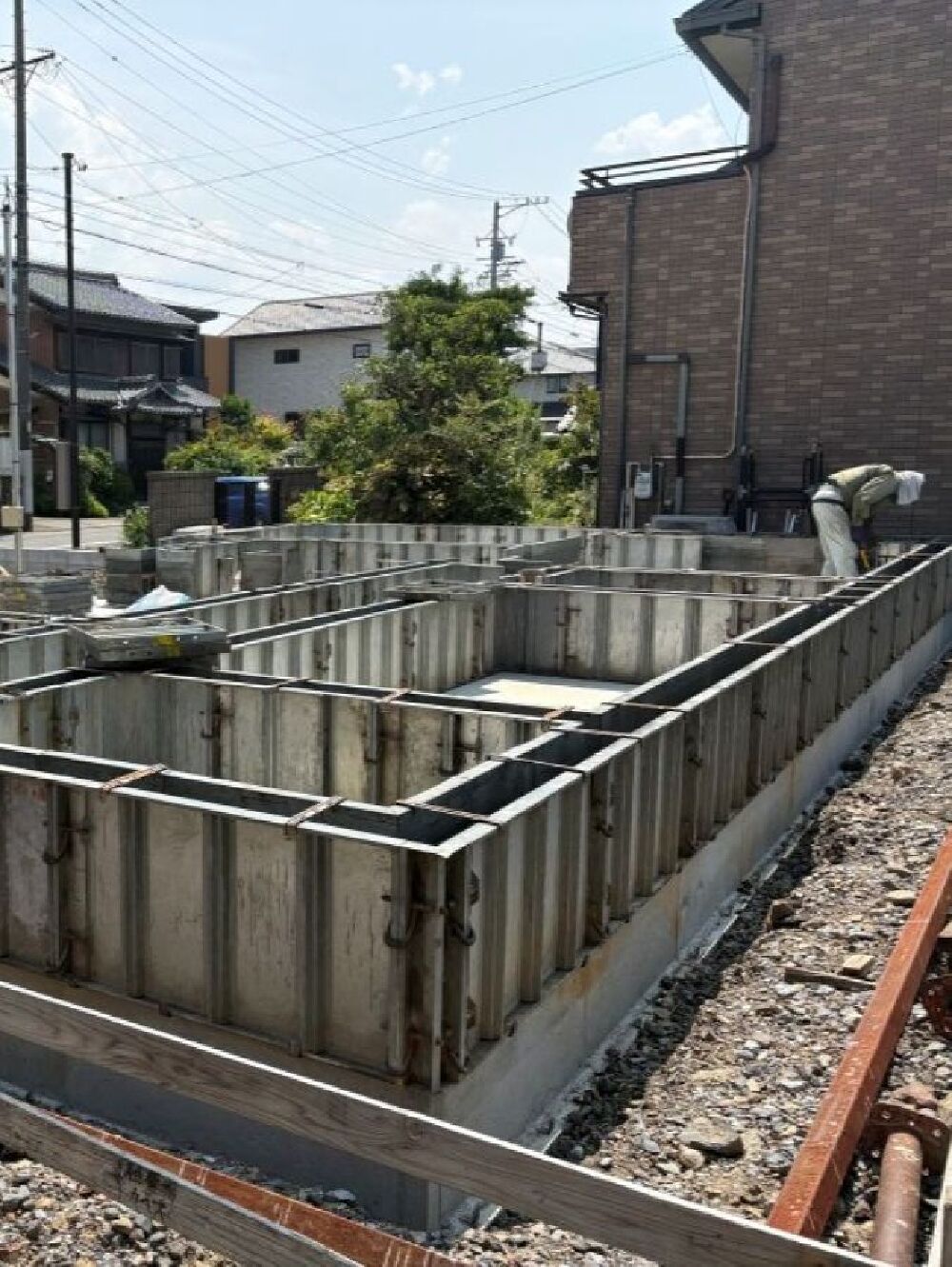 大垣市I様邸の新築工事で行った基礎立ち上がり型枠工事の様子