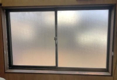 内窓インプラスを取り付ける前のM様邸の窓